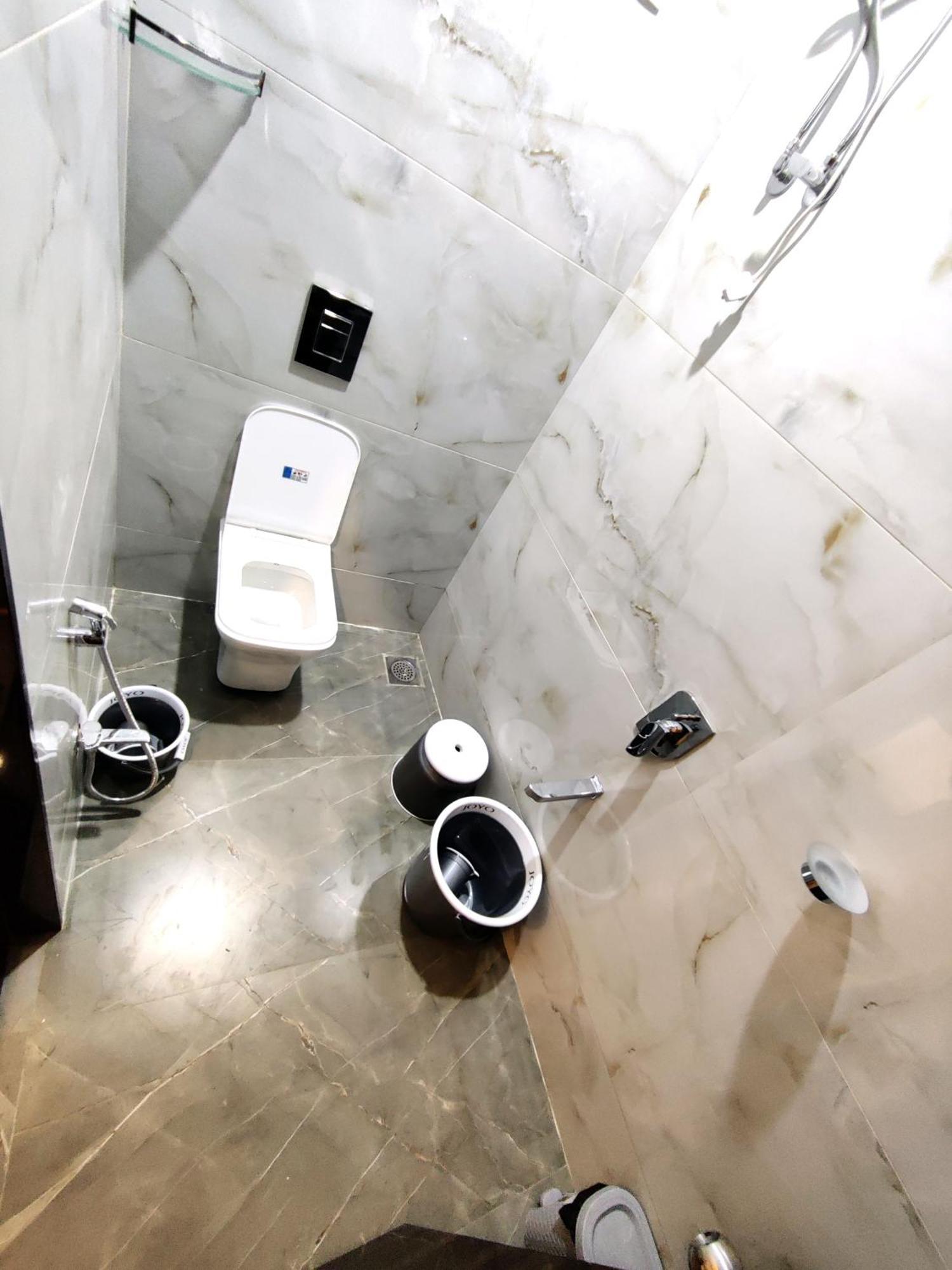 Hotel Comfy Inn Mumbai Ngoại thất bức ảnh