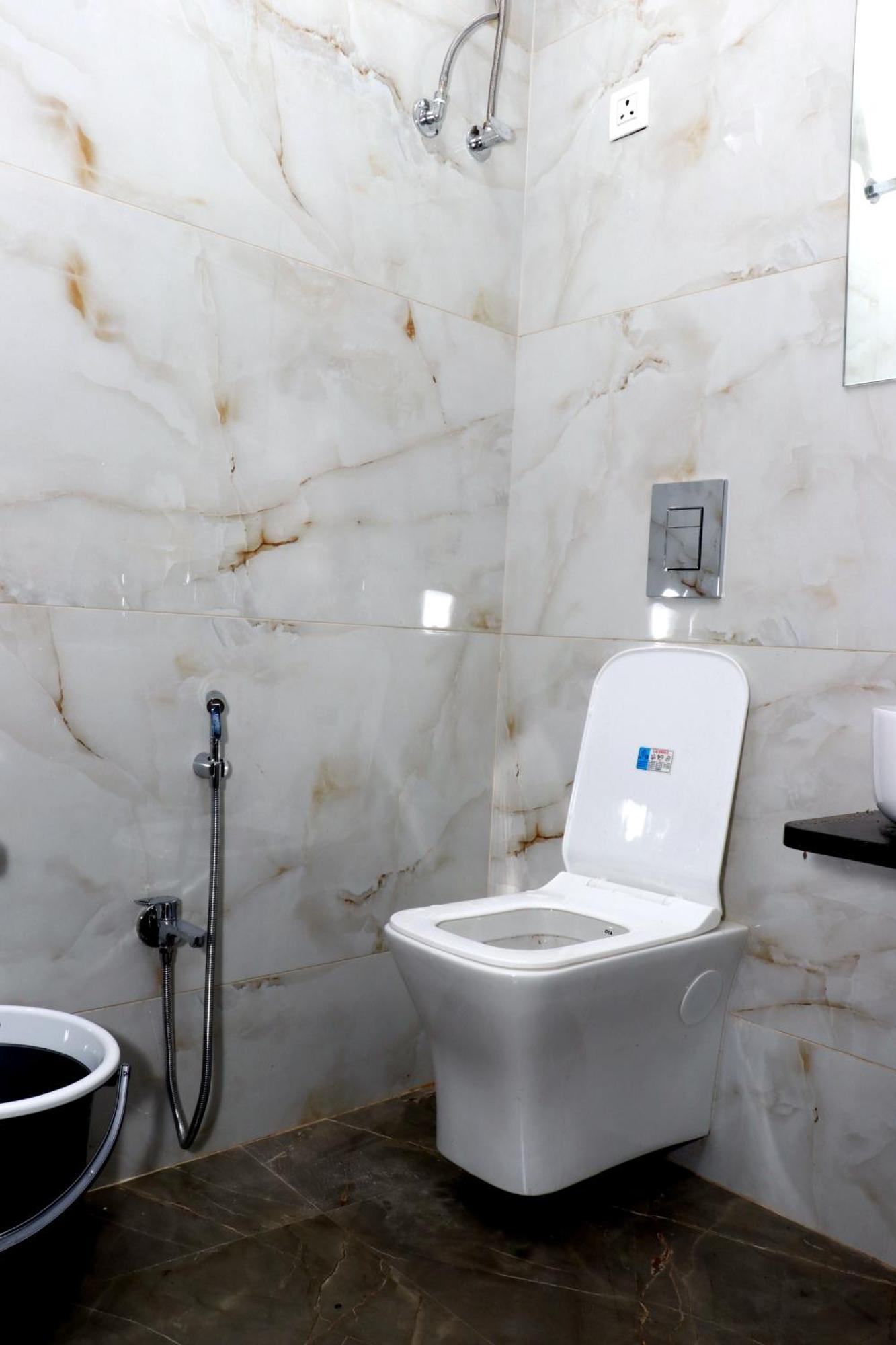 Hotel Comfy Inn Mumbai Ngoại thất bức ảnh
